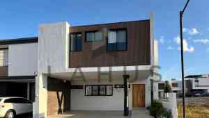 Imagen-Casa en Venta en St. Angelo Residence Aguascalientes